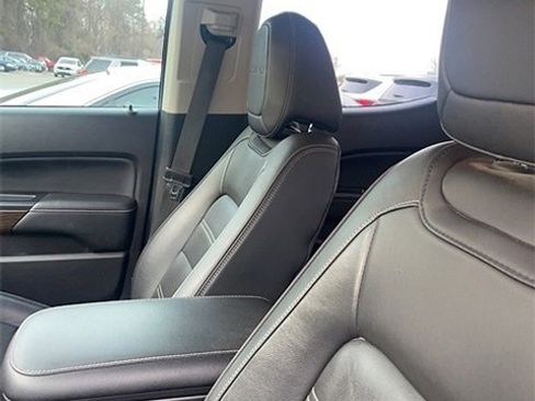 Used 2019 GMC Canyon Denali image 6