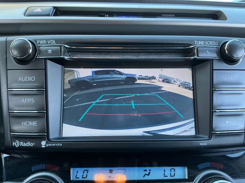 Used 2015 Toyota RAV4 XLE image 29