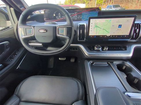 New 2025 Ford Expedition Platinum w/ Stealth Performance Package image 16