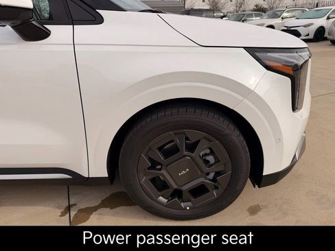 New 2026 Kia Carnival SX image 11