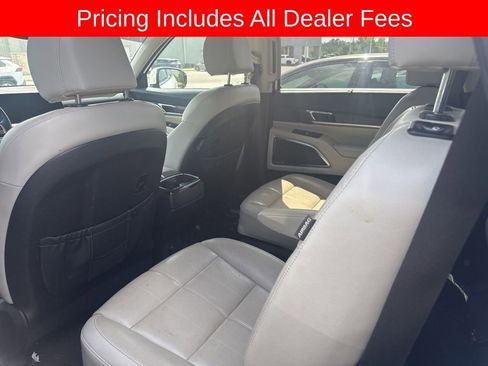 Used 2023 Kia Telluride SX AWD/4WD image 9