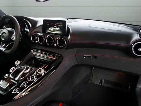 Used 2016 Mercedes-Benz AMG GT S image 37