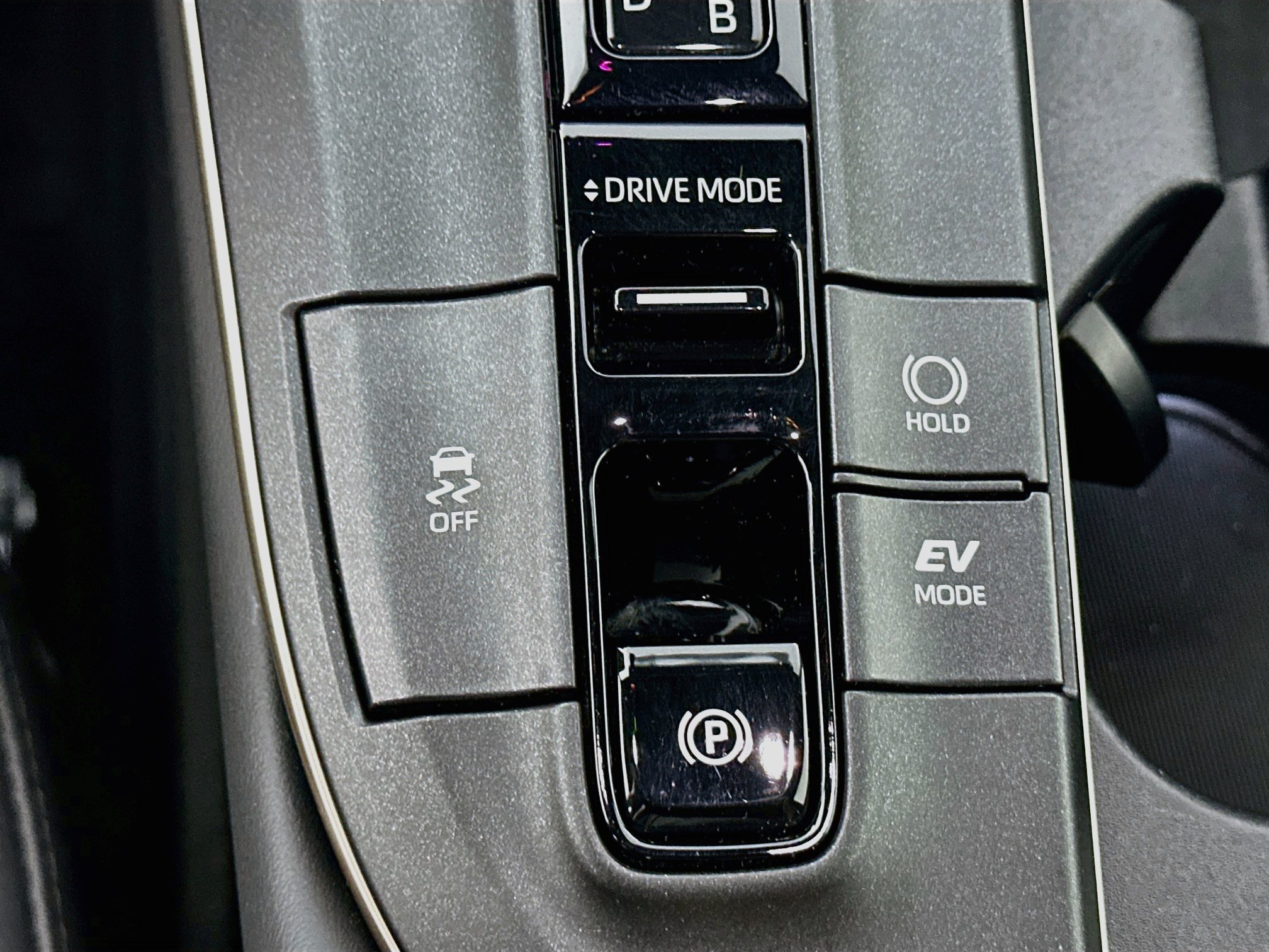 Used 2023 Toyota Crown AWD/4WD image 25