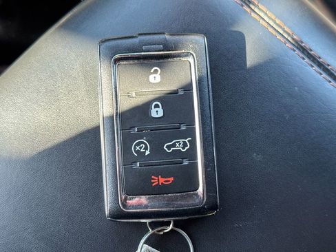 Used 2023 Jeep Grand Cherokee L Summit w/ High Altitude Package AWD/4WD image 44