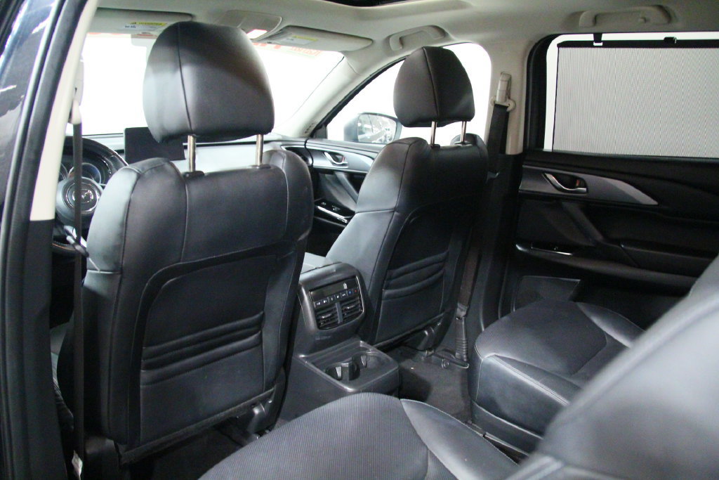 Used 2020 MAZDA CX-9 Touring w/ Touring Premium Package AWD/4WD image 26