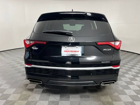 Used 2023 Acura MDX SH-AWD w/ Advance Package image 12