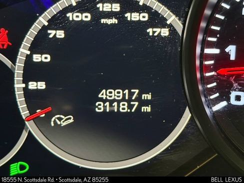 Used 2019 Porsche Cayenne AWD/4WD image 24