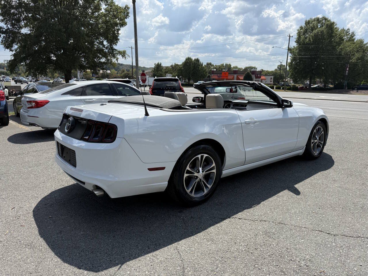 Used 2014 Ford Mustang Premium RWD image 6