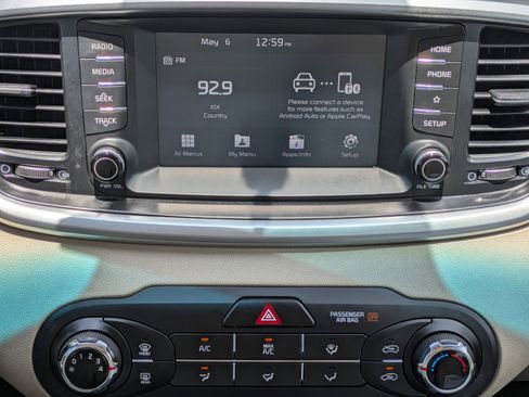Certified 2020 Kia Sorento LX FWD image 15