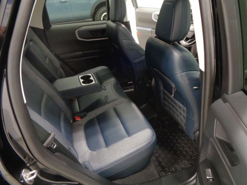 Used 2023 Ford Bronco Sport Outer Banks image 11