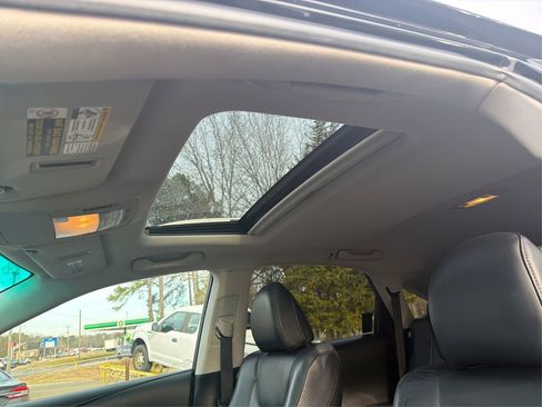 Used 2010 Lexus RX 350 AWD w/ Premium Pkg image 23