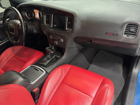 Used 2021 Dodge Charger Scat Pack w/ Driver Convenience Group RWD image 9