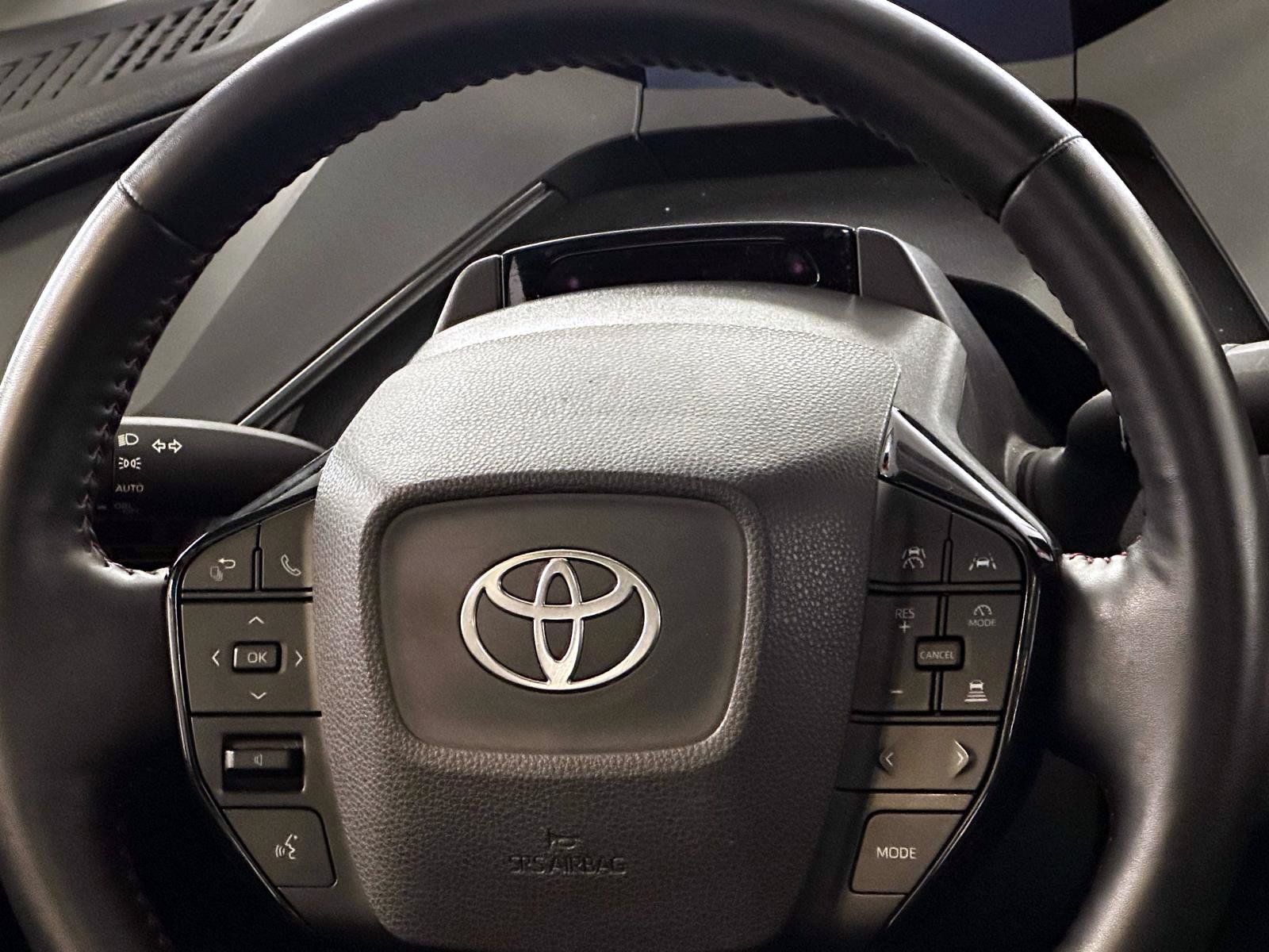Certified 2024 Toyota Prius Prime FWD image 21