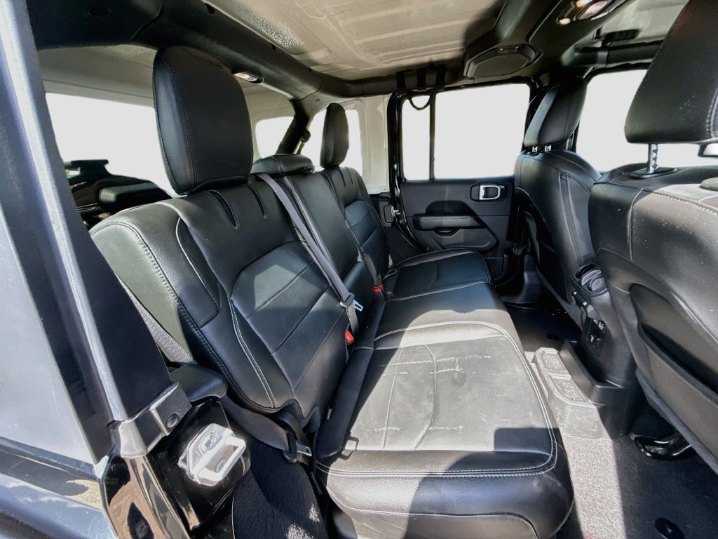 Certified 2023 Jeep Wrangler Unlimited Sahara AWD/4WD image 32