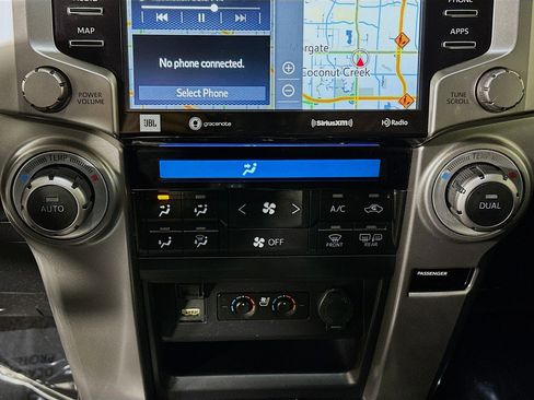 Used 2022 Toyota 4Runner Limited image 23