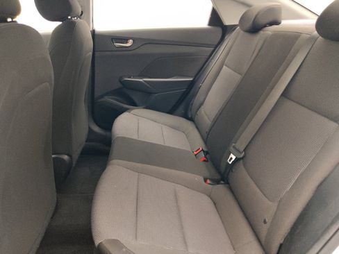 Used 2020 Hyundai Accent SE FWD image 18