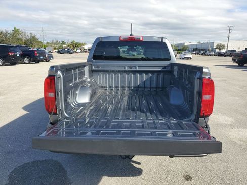 Used 2022 Chevrolet Colorado W/T w/ Custom Special Edition image 22