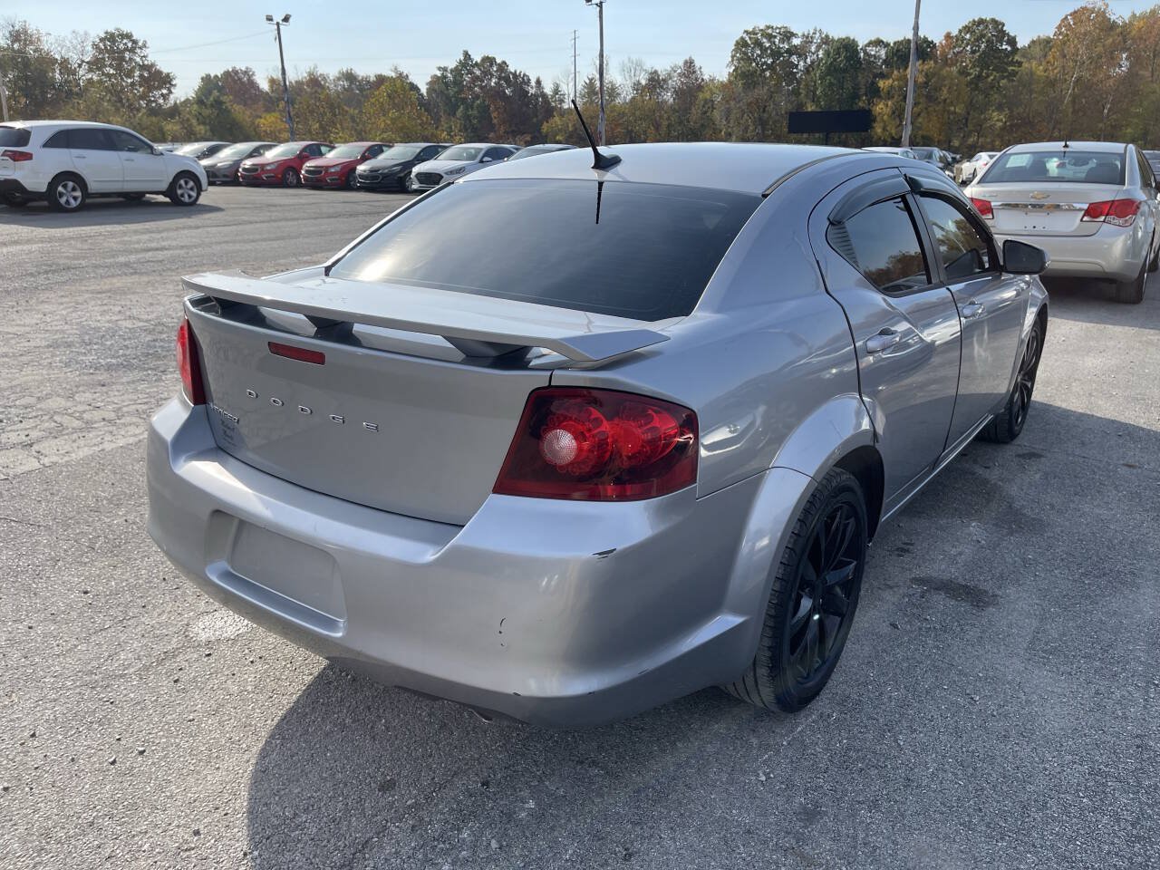 Used 2014 Dodge Avenger SXT w/ Sun/Sound Group FWD image 5