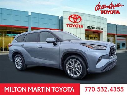 Used 2023 Toyota Highlander Limited