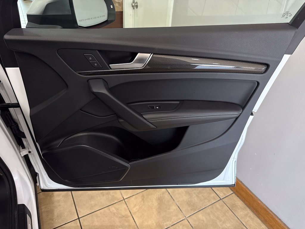 Used 2022 Audi SQ5 Premium Plus w/ Premium Plus Package AWD/4WD image 44