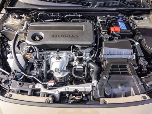 Used 2025 Honda Civic Sport image 27