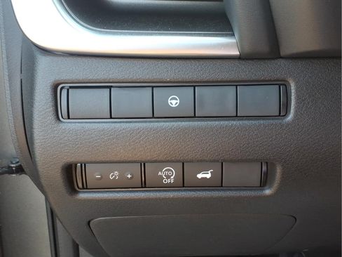 Certified 2023 Nissan Rogue SV w/ SV Premium B Package AWD/4WD image 23