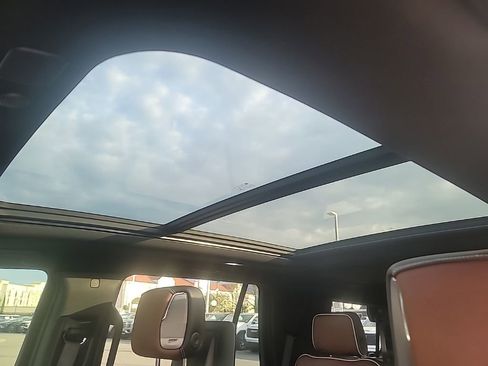 Used 2023 GMC Yukon Denali Ultimate image 29