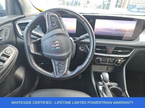 Used 2024 Buick Encore GX Sport Touring AWD/4WD image 5