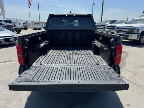 Used 2026 Toyota Tacoma SR5 AWD/4WD image 10