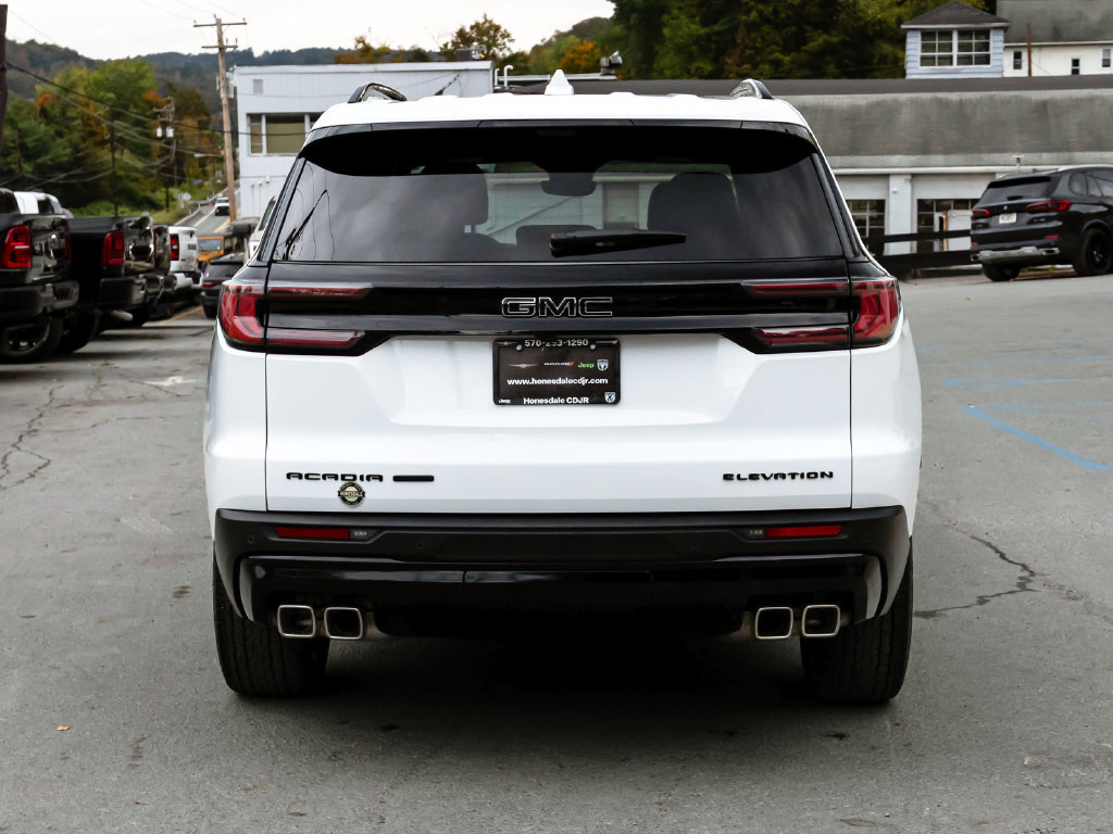 Used 2026 GMC Acadia Elevation w/ Black Edition AWD/4WD image 6
