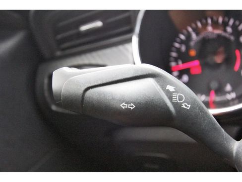 Used 2016 Ford Mustang Coupe RWD image 11