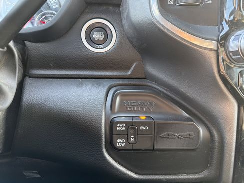 Used 2020 RAM 3500 Laramie image 19