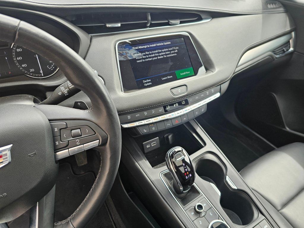 Used 2023 Cadillac XT4 Premium Luxury AWD/4WD image 29