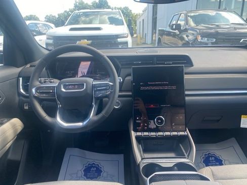 New 2026 GMC Terrain Elevation w/ LPO, Floor Liner Package image 14