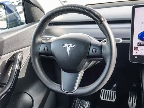 Used 2021 Tesla Model Y 2WD image 13