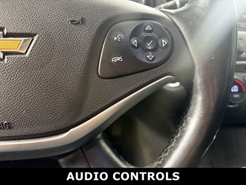 Used 2017 Chevrolet Impala Premier w/ Enhanced Convenience Package image 8
