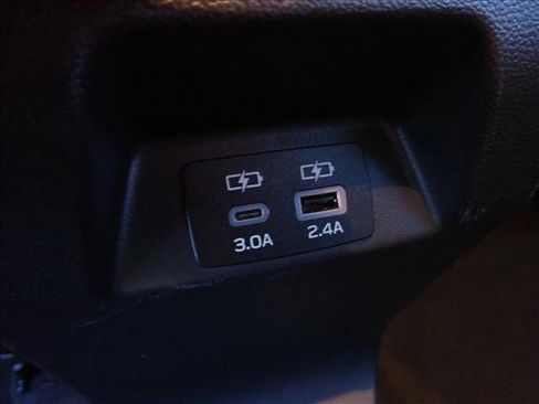 Certified 2024 Subaru Crosstrek 2.0i Premium image 10