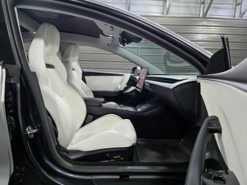 Used 2024 Tesla Model 3 Performance image 19