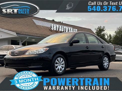 Used 2005 Toyota Camry LE FWD image 1