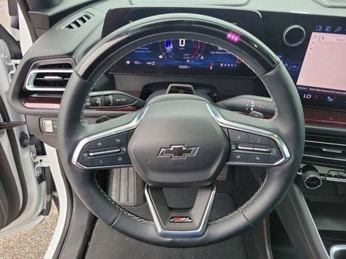 Used 2024 Chevrolet Traverse Z71 w/ Enhanced Driving Package image 23