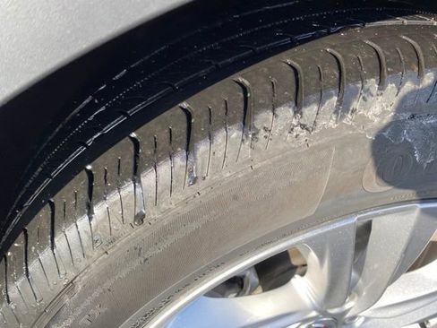 Certified 2024 Buick Envista Preferred w/ Convenience II Package image 23