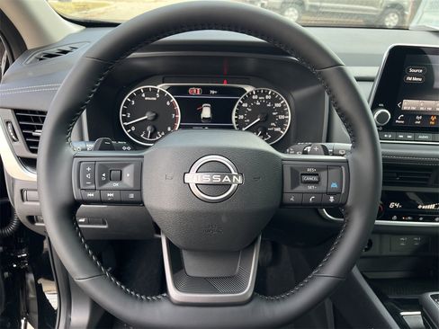 New 2026 Nissan Rogue SV image 9