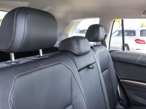 Certified 2024 Volkswagen Tiguan Wolfsburg Edition AWD/4WD image 34