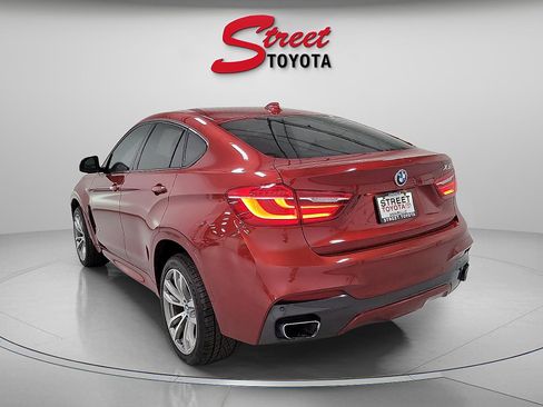 Used 2018 BMW X6 xDrive35i AWD/4WD image 2