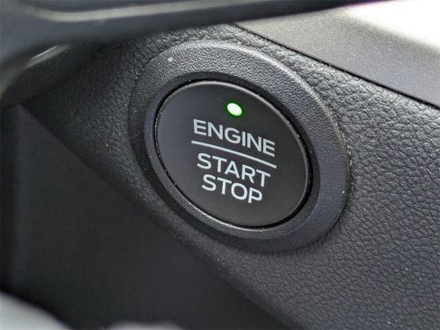 Used 2022 Ford Escape SEL image 29