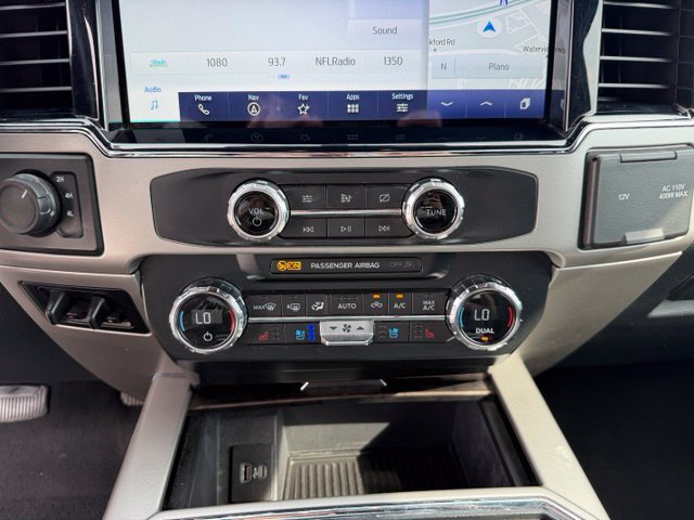 Used 2022 Ford F350 Lariat w/ Lariat Value Package AWD/4WD image 19