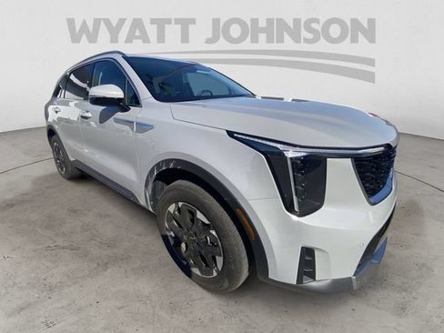 Used 2026 Kia Sorento S AWD/4WD image 12