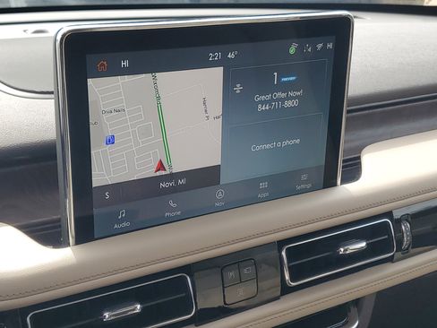 Used 2023 Lincoln Aviator Reserve w/ Equipment Group 201A image 16