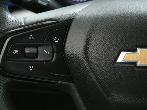 Used 2024 Chevrolet Trax LS FWD image 13