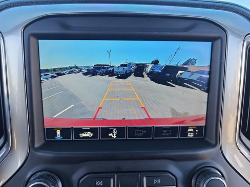 Used 2020 Chevrolet Silverado 1500 LT Trail Boss AWD/4WD image 13